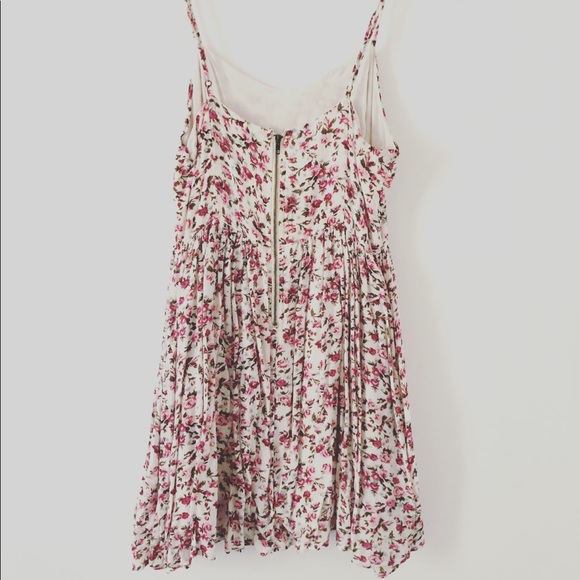 Forever21 Dress - Picture 2 of 8